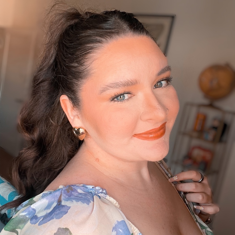 Meet your Posher, Madison